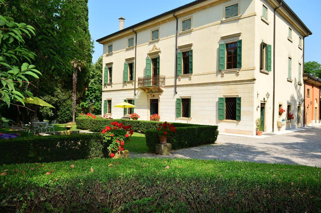 Relais Villa San Matteo 산피에트로인카리아노 외부 사진